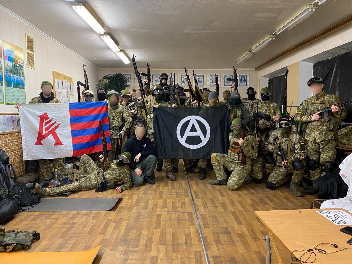 bojcami-anarhistskih-podrazdelenij-Ukrainy-006
